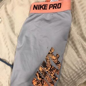 Nike Pro Cropped Leggings